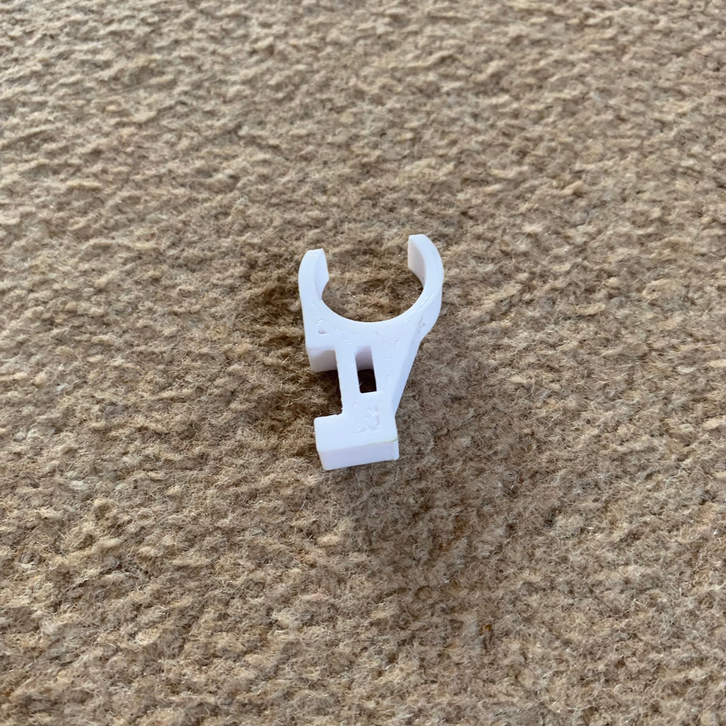 Window Clip for 20mm Conduit